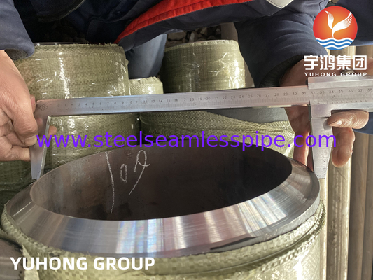 ASTM A335 P22 Kaynak için Sıcak Dolaştırılmış Alloy Çelik Dikişsiz Tüpler