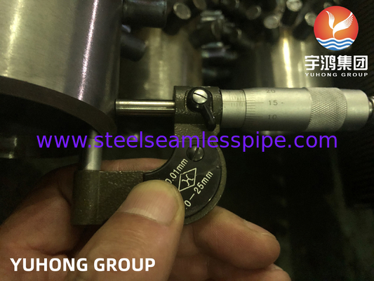 ASTM EN DIN ASTM A106 Gr.B A335 P5 P9 A312 TP304 317L Dikişli Fin Tubes