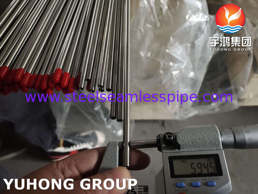 ASTM A269 TP316L BA Paslanmaz Çelik Dikişsiz Tüp Gıda Fabrikası için 320# Dışarıda cilalanmış