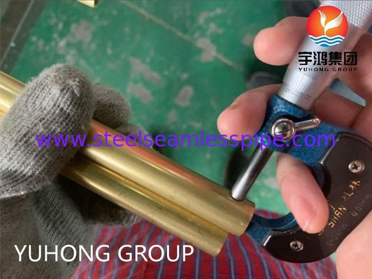 ASTM B111 C68700 Sıcaklık Değiştiricisi Kondansör Uygulamaları için Dikişsiz Bakır Alaşımlı Tüp